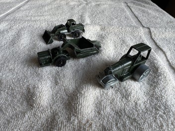 Image 1 of 2