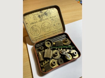 Image 1 of 4