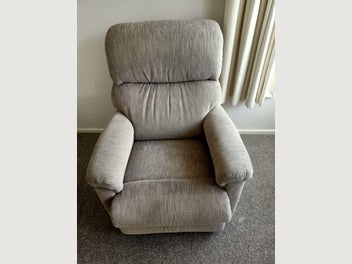 Image 1 of 6