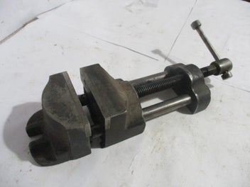 Image 1 of 7