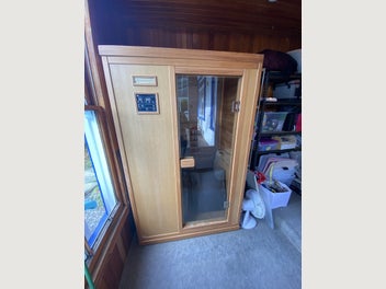 Image 1 of 4