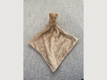 Image 1 of 5