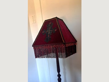 Image 1 of 1