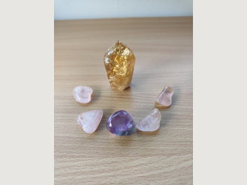 Image 1 of 7