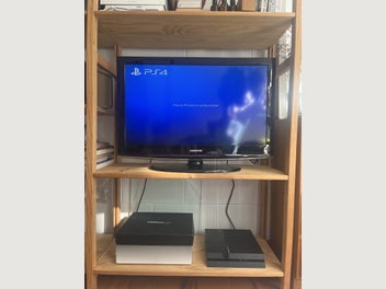 Image 1 of 4