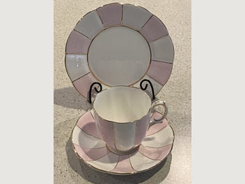 Image 1 of 4