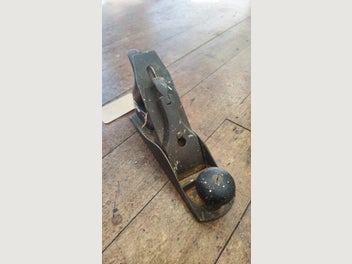 Image 1 of 8