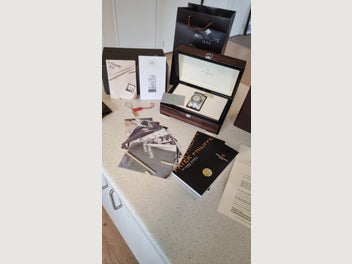 Image 1 of 7