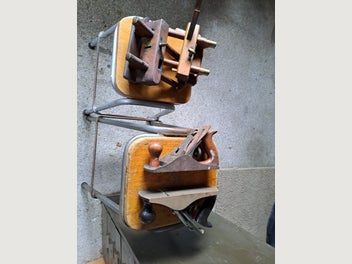 Image 1 of 5