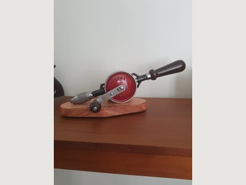 Image 1 of 6