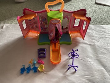 Image 1 of 4