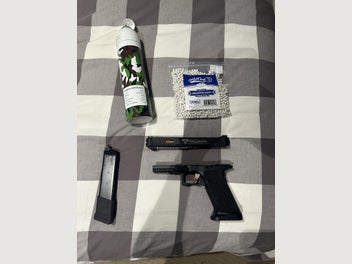 Image 1 of 4