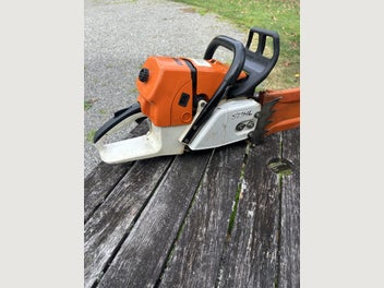 Image 1 of 7