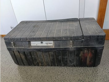 Image 1 of 7