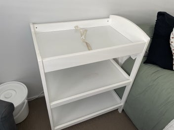Image 1 of 7