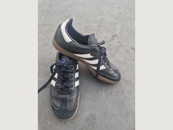 Image 1 of 8