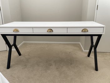 Image 1 of 7