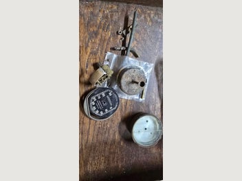 Image 1 of 1