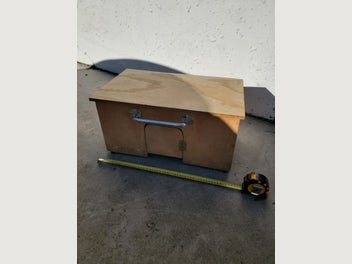 Image 1 of 4