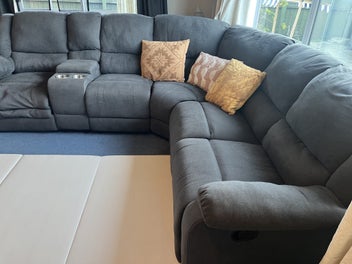 Image 1 of 7