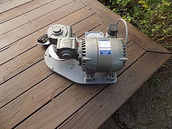 Image 1 of 4