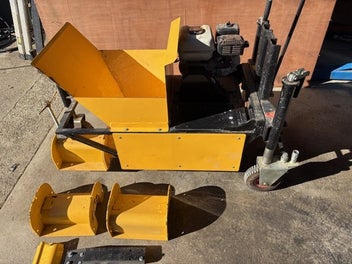 Image 1 of 7