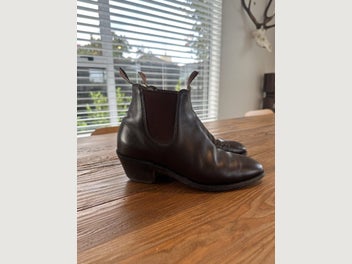 Image 1 of 8