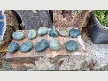 Image 1 of 7