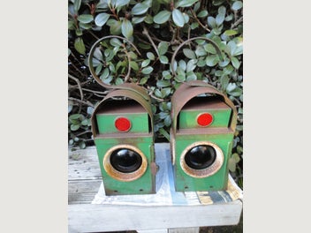 Image 1 of 7
