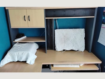 Image 1 of 4