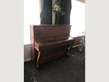 Image 1 of 5
