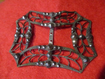 Image 1 of 4