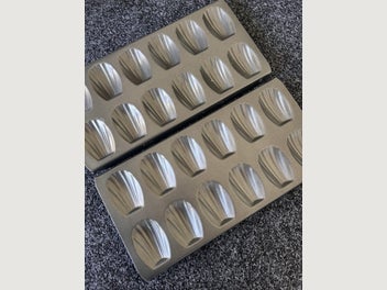 Image 1 of 6
