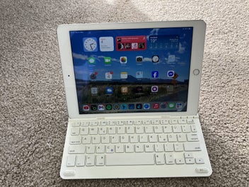Image 1 of 6