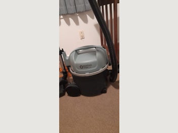 Image 1 of 7