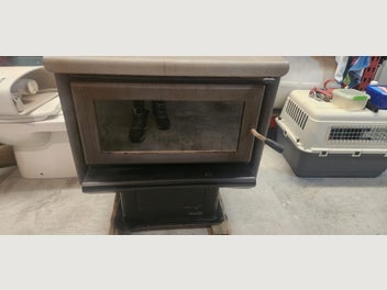 Image 1 of 8