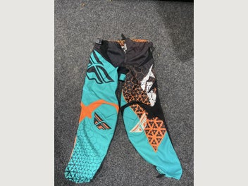 Image 1 of 3