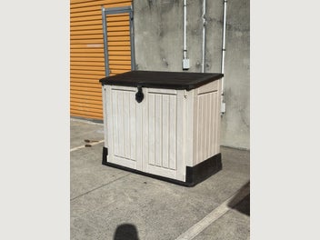 Image 1 of 8