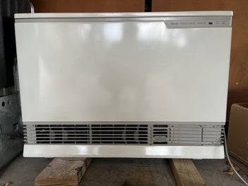 Image 1 of 6