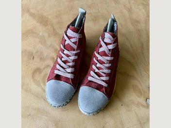 Image 1 of 6