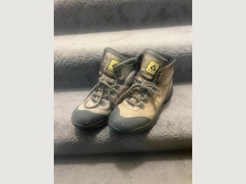 Image 1 of 4