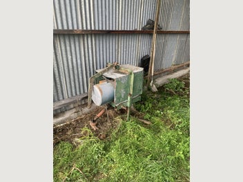 Image 1 of 4