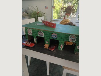 Image 1 of 2