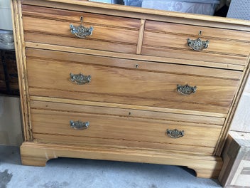 Image 1 of 6