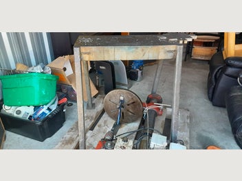 Image 1 of 7