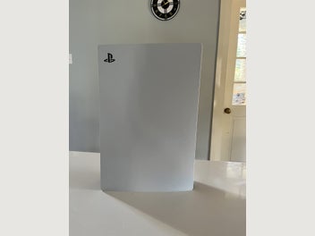 Image 1 of 3
