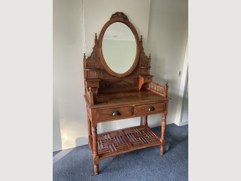 Image 1 of 5