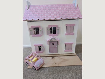 Image 1 of 7