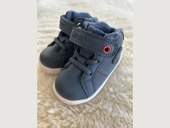 Image 1 of 5