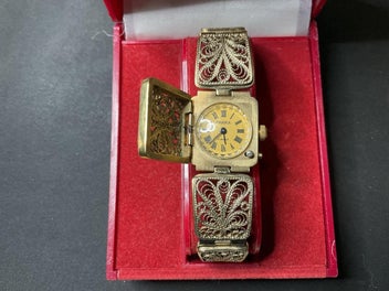 Image 1 of 14